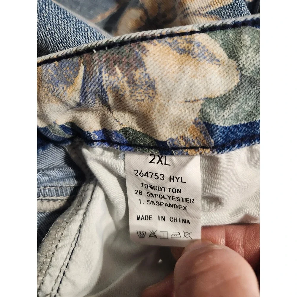 Flamingals Bermuda Shorts Women 2XL Blue Floral Print Stretch Denim High Rise